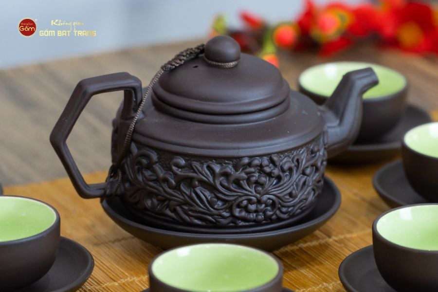 Bộ Ấm Trà Tử Sa Hoa Dây Đắp Nổi