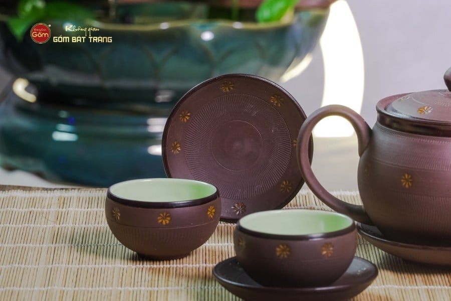 Bộ Ấm Trà Tử Sa Nâu Sao Vàng