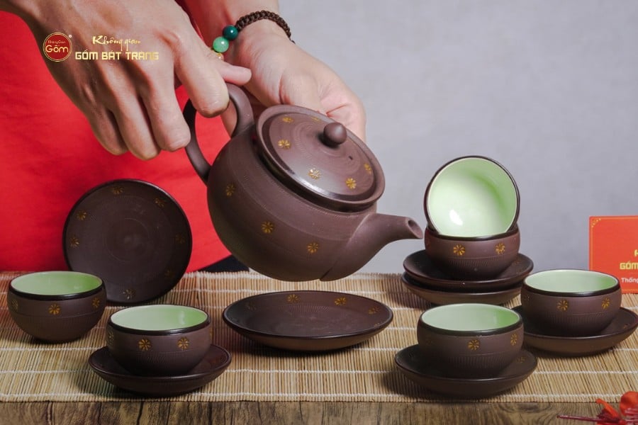 Bộ Ấm Trà Tử Sa Nâu Sao Vàng