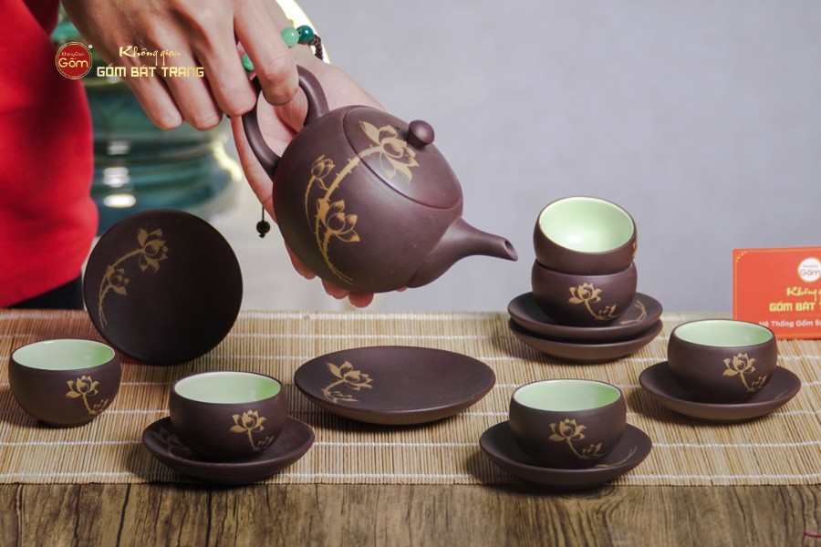 Bộ Ấm Trà Tử Sa Nâu Sen Vàng