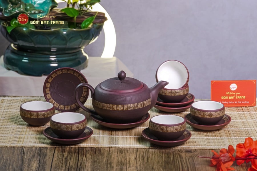 Bộ Ấm Trà Tử Sa Nâu Viền Vàng