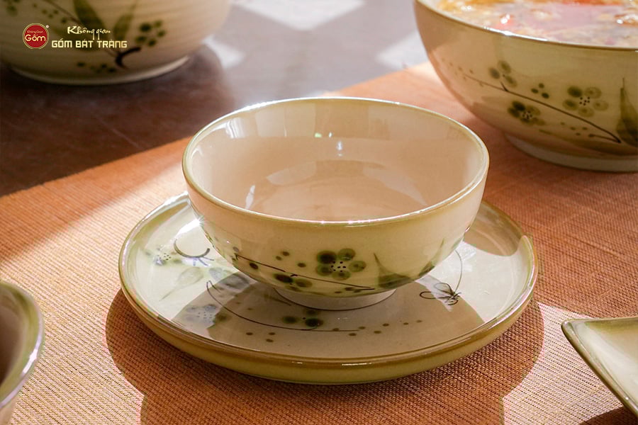 Bộ Bát Đĩa Bát Tràng Men Kem Đào Chuồn