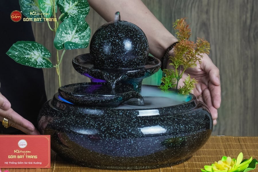 Bộ Thác Nước Phong Thủy Địa Cầu Xanh