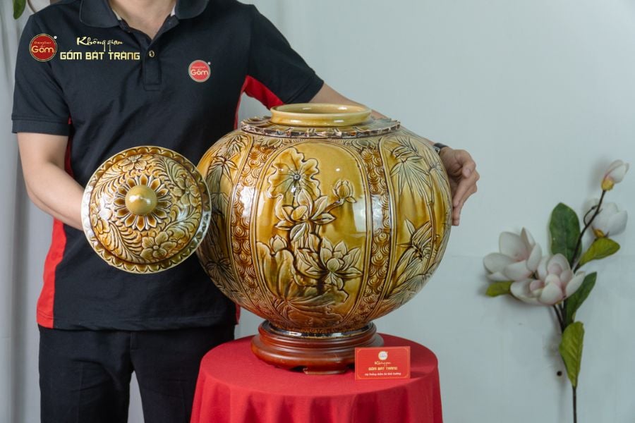 Chum Ngâm Rượu Men Hoàng Thổ Họa Tiết Hoa Sen Trúc