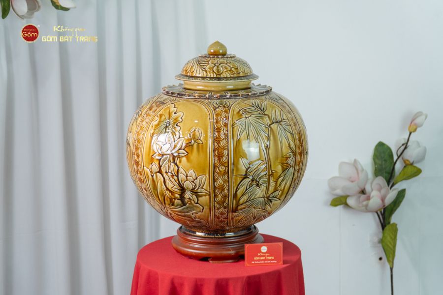 Chum Ngâm Rượu Men Hoàng Thổ Họa Tiết Hoa Sen Trúc