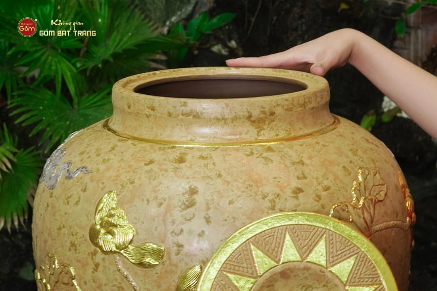 Chum Sành Cá Chép Vượt Vũ Môn Kim Sa Chạm Nổi Dát Vàng
