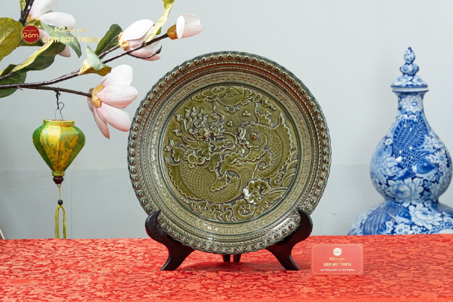 Đĩa Trưng Bày Đắp Nổi Cá Chép Hóa Rồng