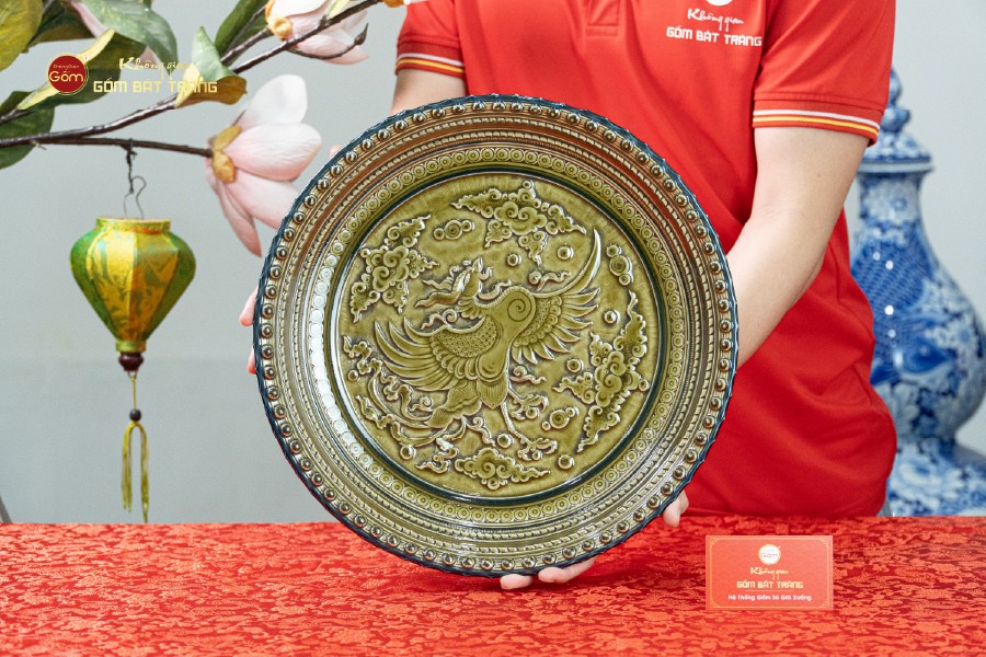 Đĩa Trưng Bày Đắp Nổi Phượng Hoàng Tung Cánh