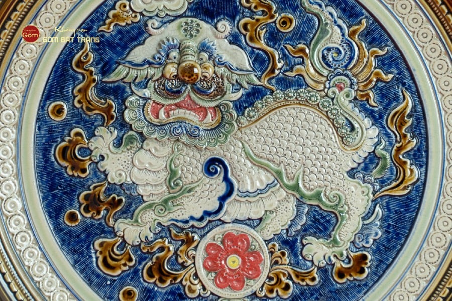 Đĩa Trưng Bày Đắp Nổi Vẽ Màu Lân Quy Phụng