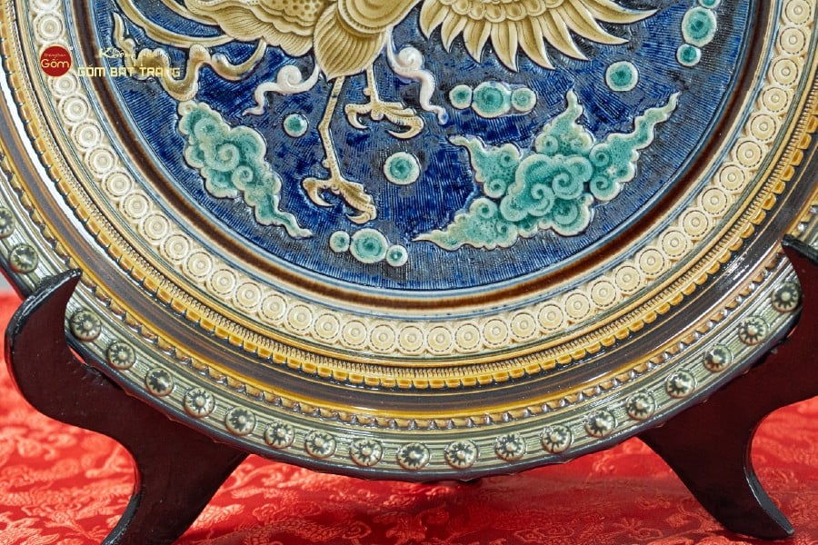 Đĩa Trưng Bày Đắp Nổi Vẽ Màu Phượng Hoàng Tung Cánh
