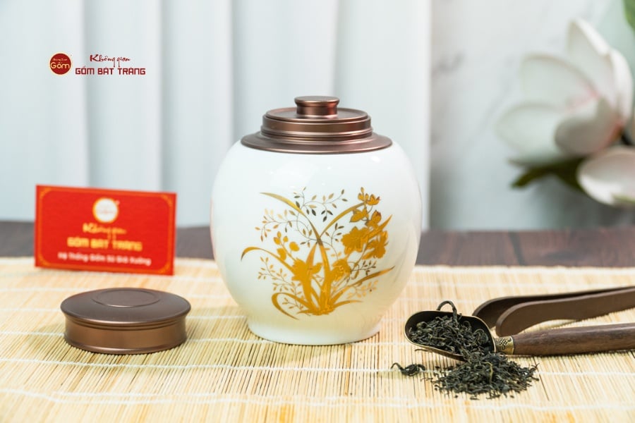 Hũ Đựng Trà Men Trắng Họa Tiết Hoa Vẽ Vàng