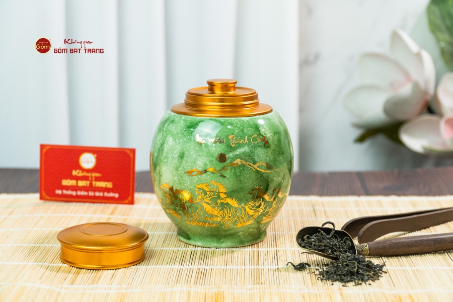 Hũ Đựng Trà Men Xanh Mã Đáo Thành Công Vẽ Vàng