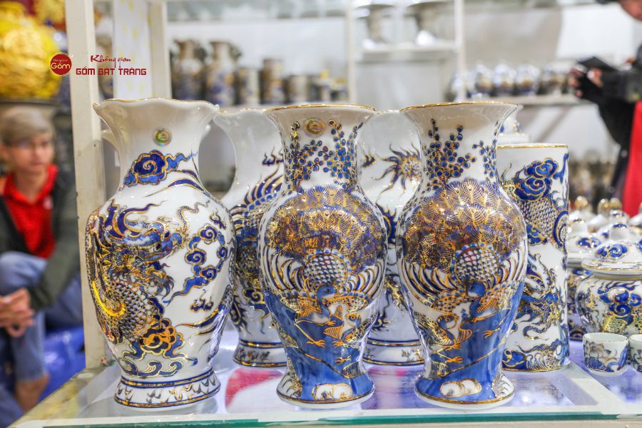 lọ hoa thờ