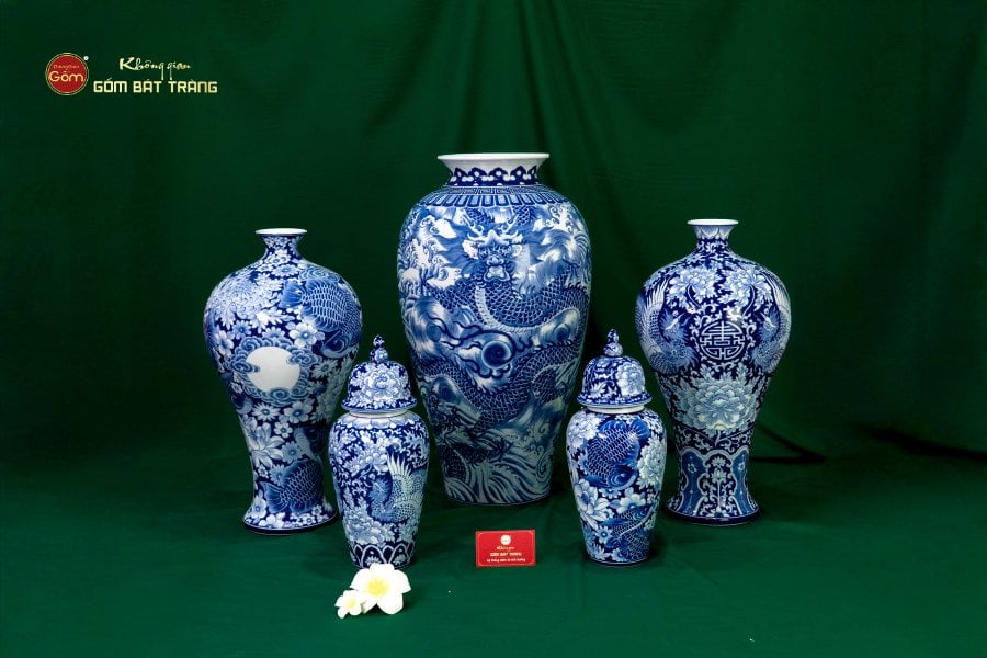 Lọ hoa vẽ  tay cao cấp