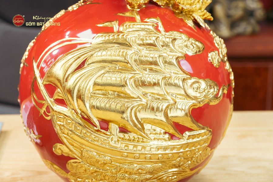 Quả Hút Lộc Men Đỏ Thuận Buồm Xuôi Gió Dát Vàng