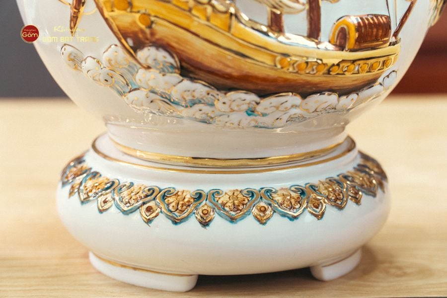 Quả Hút Lộc Men Trắng Thuận Buồm Xuôi Gió Vẽ Vàng