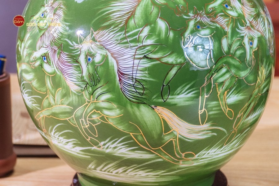 Quả Hút Lộc Men Xanh Mã Đáo Thành Công Vẽ Vàng