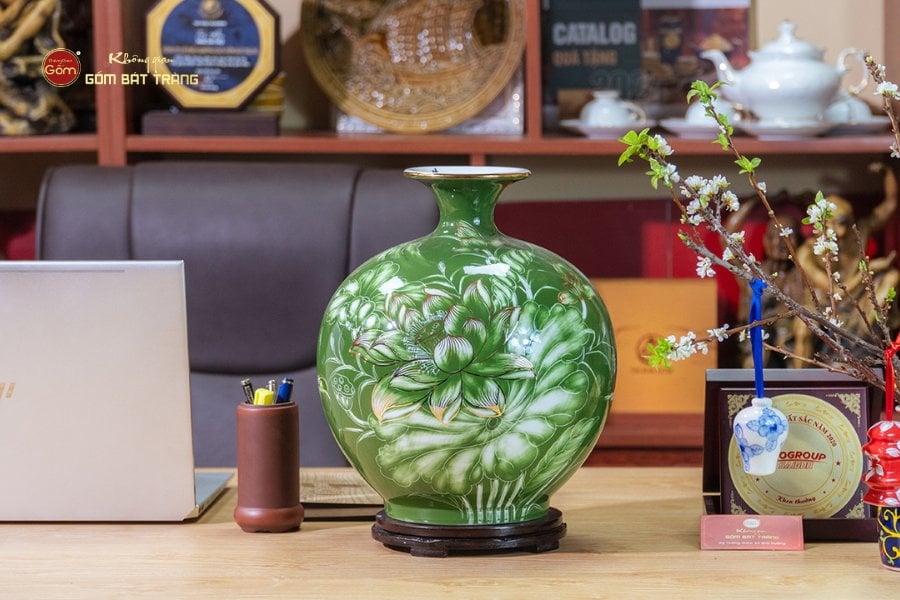 Quả Hút Lộc Men Xanh Mã Đáo Thành Công Vẽ Vàng