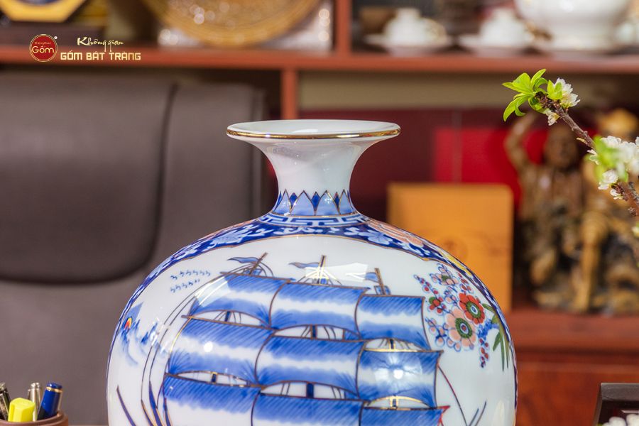 Quả Hút Lộc Nhị Cảnh Én Đào Thuận Buồm Vẽ Vàng