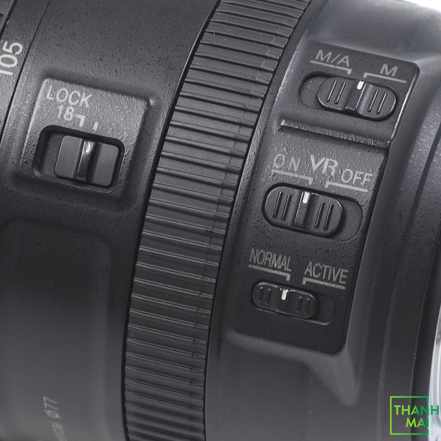 Ống kính Nikon AF-S DX Nikkor 18-300mm F3.5-5.6G ED VR