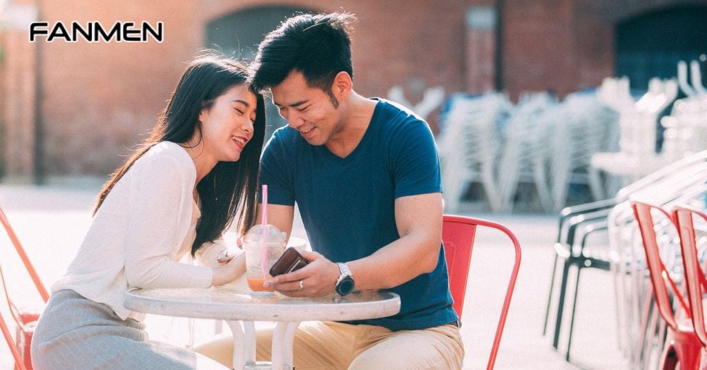 Luôn để mắt tới cô ấy