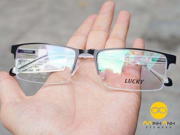 Kính cận thời trang Lucky