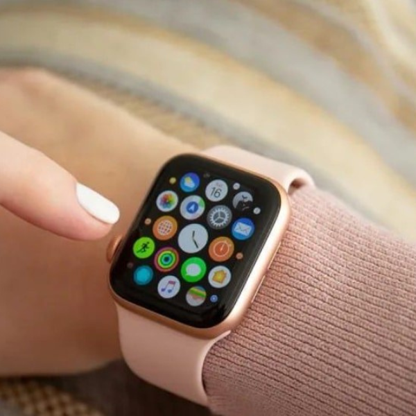 Review đồng hồ thông minh nữ apple watch cực đáng mua 2024
