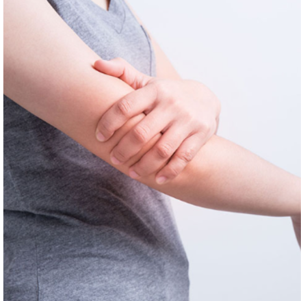 Bị mỏi tay phải làm sao? Nguyên nhân và cách chữa trị hiệu quả