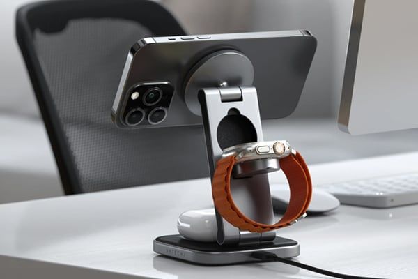 Đế sạc không dây Satechi 3-in-1 Foldable Qi2 Wireless Charging Stand