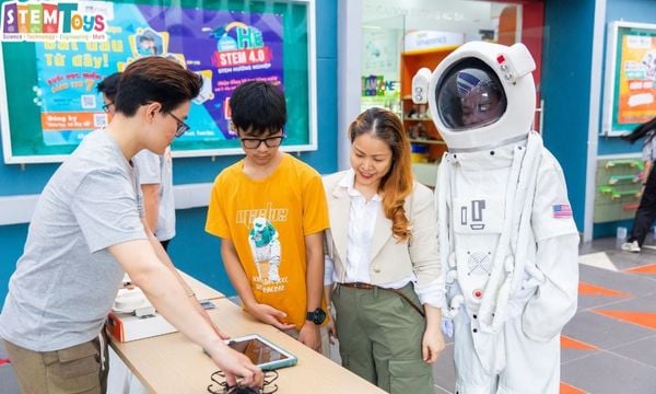 Lợi ích của đồ chơi STEM đối với sự phát triển của trẻ nhỏ