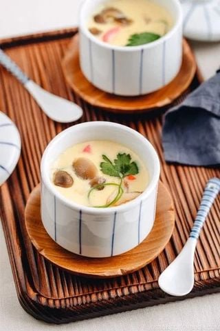 CHAWANMUSHI VỚI NẤM MATSUTAKE