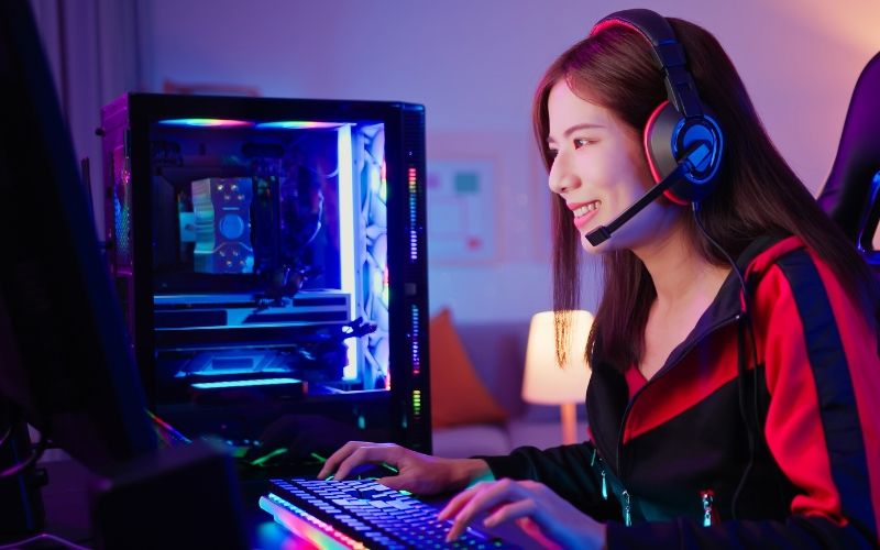 Top 5 Món Đồ Công Nghệ Làm Quà Tặng 8/3 Thú Vị Cho Chị Em