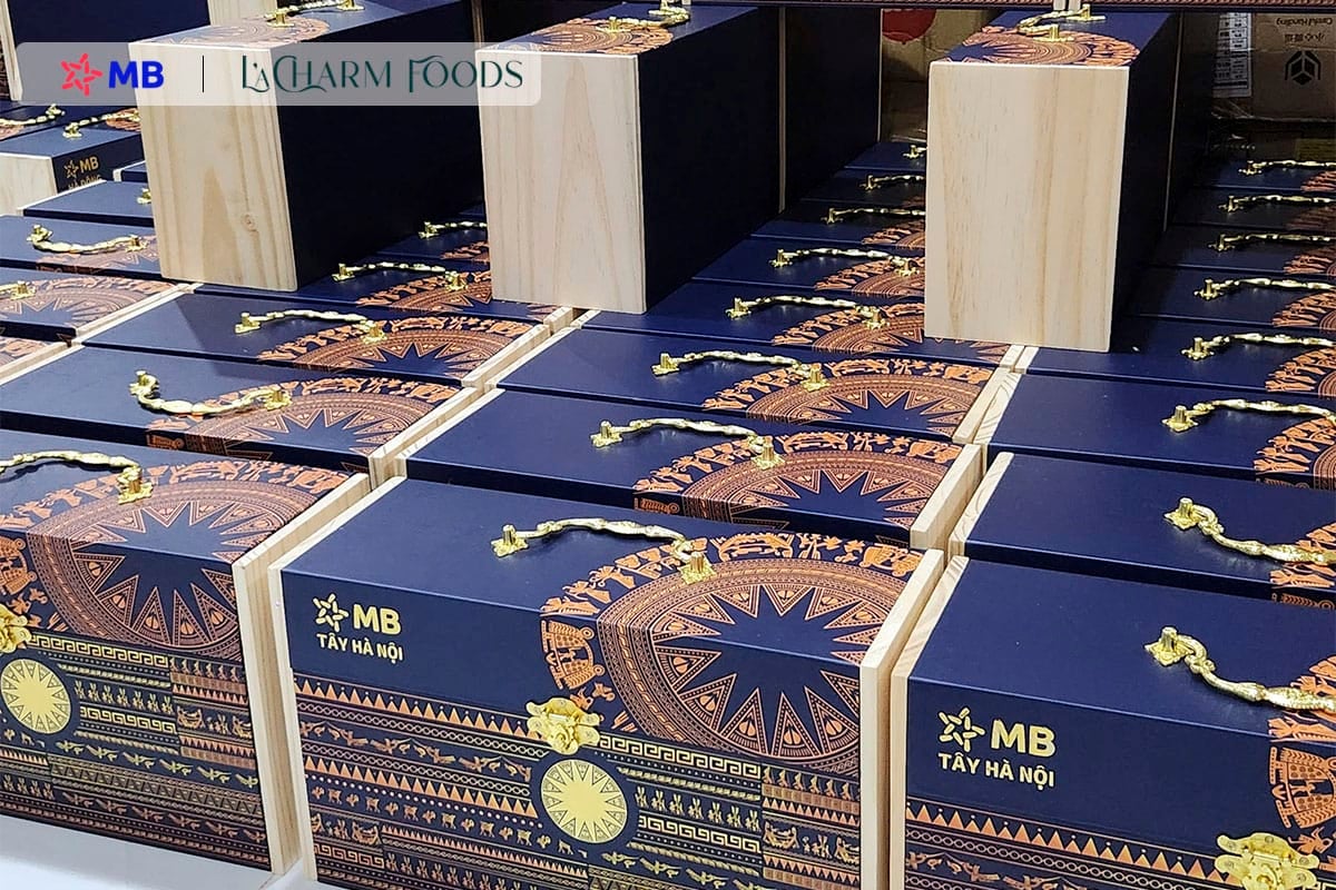 LaCharm Foods x MB Bank Tây Hà Nội