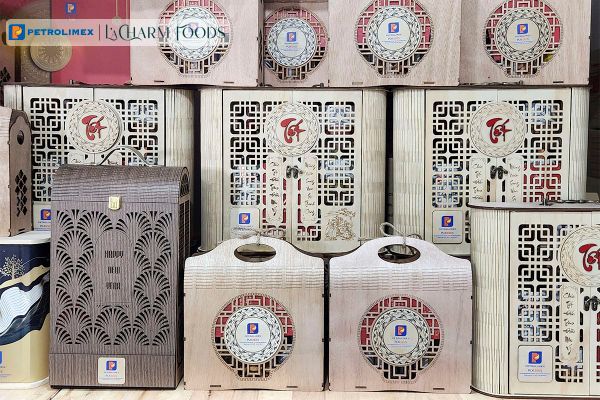 LaCharm Foods x Petrolimex