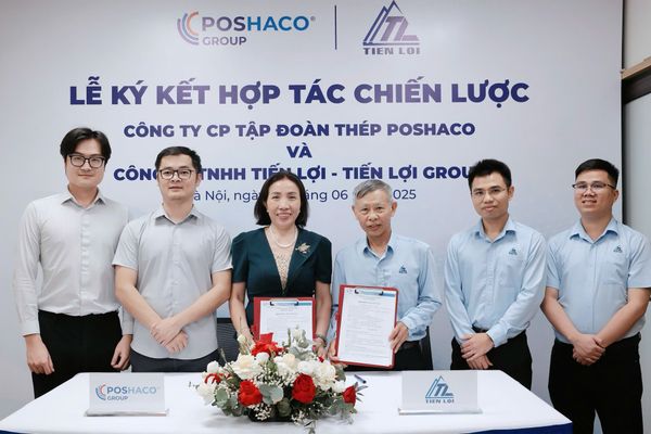 POSHACO GROUP VÀ TIẾN LỢI GROUP KÝ KẾT HỢP TÁC CHIẾN LƯỢC PHÂN PHỐI TÔN CUỘN KAMAZN VÀ KAZINC TẠI THỊ TRƯỜNG TÂY NGUYÊN