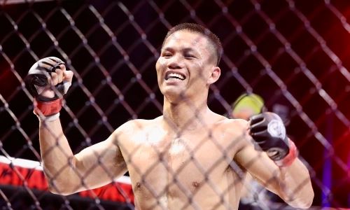 Chiến thuật giúp Phạm Công Minh đánh bại Zakhar trên sàn MMA