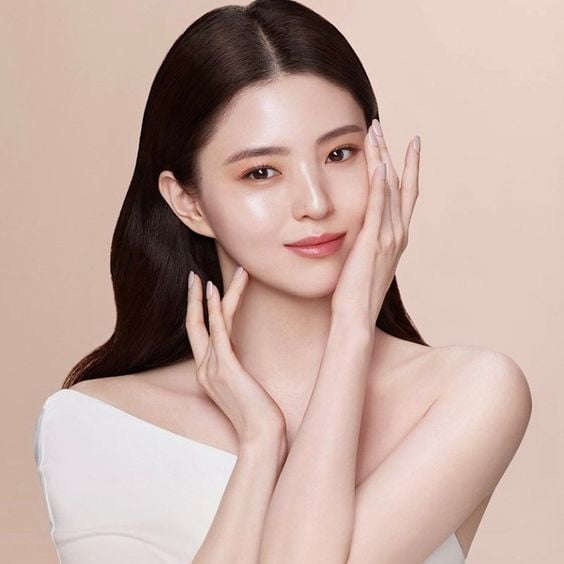 ƯU ĐIỂM CỦA SERUM DƯỠNG TRẮNG DA