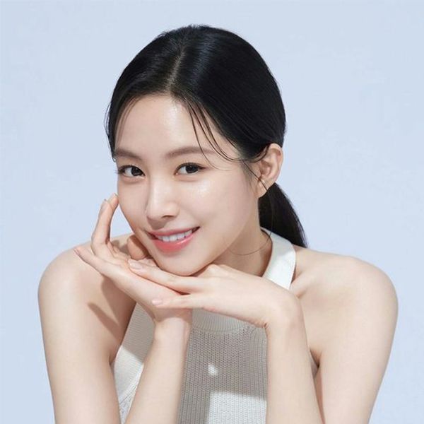 NHỮNG ĐIỀU CẦN LƯU Ý KHI SỬ DỤNG SERUM TRỊ MỤN DÀNH CHO DA DẦU LỖ CHÂN LÔNG TO