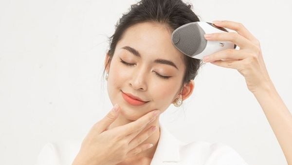 hướng dẫn sử dụng máy rửa mặt đúng cách