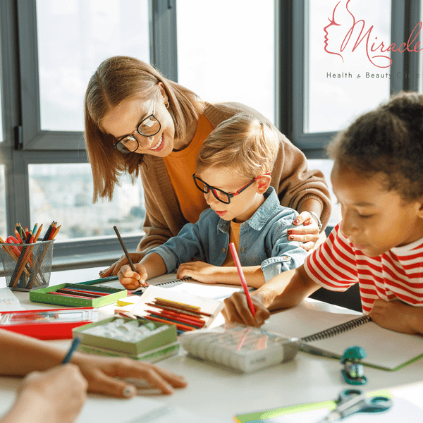 SO SÁNH CÁC PHƯƠNG PHÁP GIÁO DỤC TRẺ MẦM NON