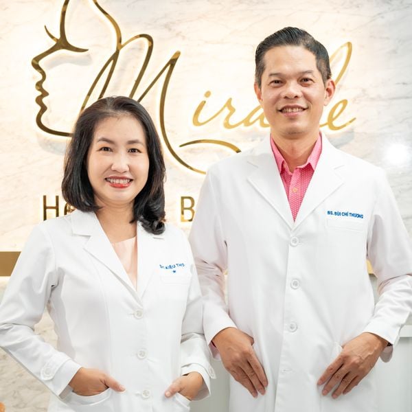 TS. BS. Bui Chi Thuong va TS. BS. Nguyen Thi Kieu Tho
