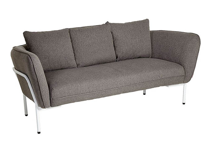 Sofa nỉ FUNKY có vỏ bọc làm từ sợi microfiber mềm mại, mang đến sự thoải mái, êm ái.