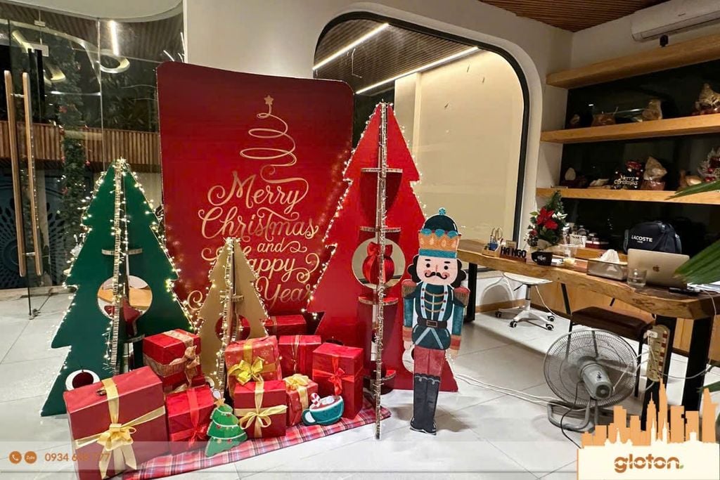 trang-tri-tieu-canh-noel-gia-re