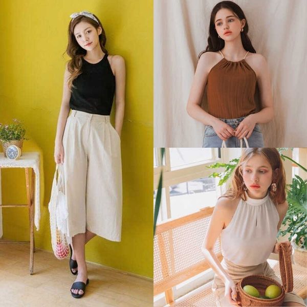 Kết hợp cùng áo cổ yếm điệu đà