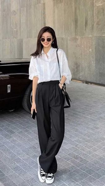 Quần jean ống rộng phối áo sơ mi