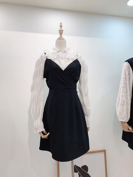 Váy yếm 2 dây