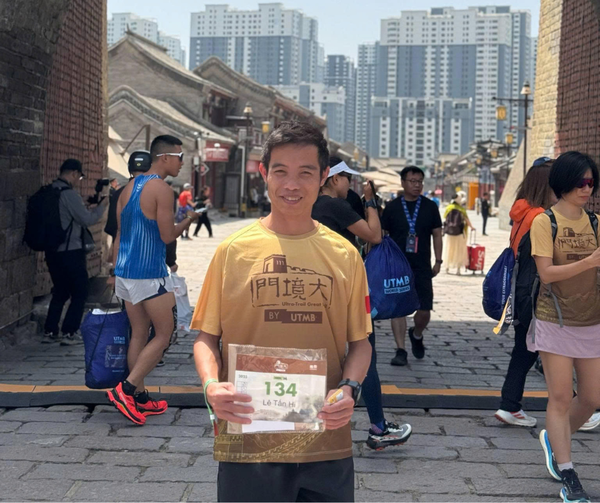 Anh Tấn Hi đã có mặt tại Ultra-Trail Great Wall 2025