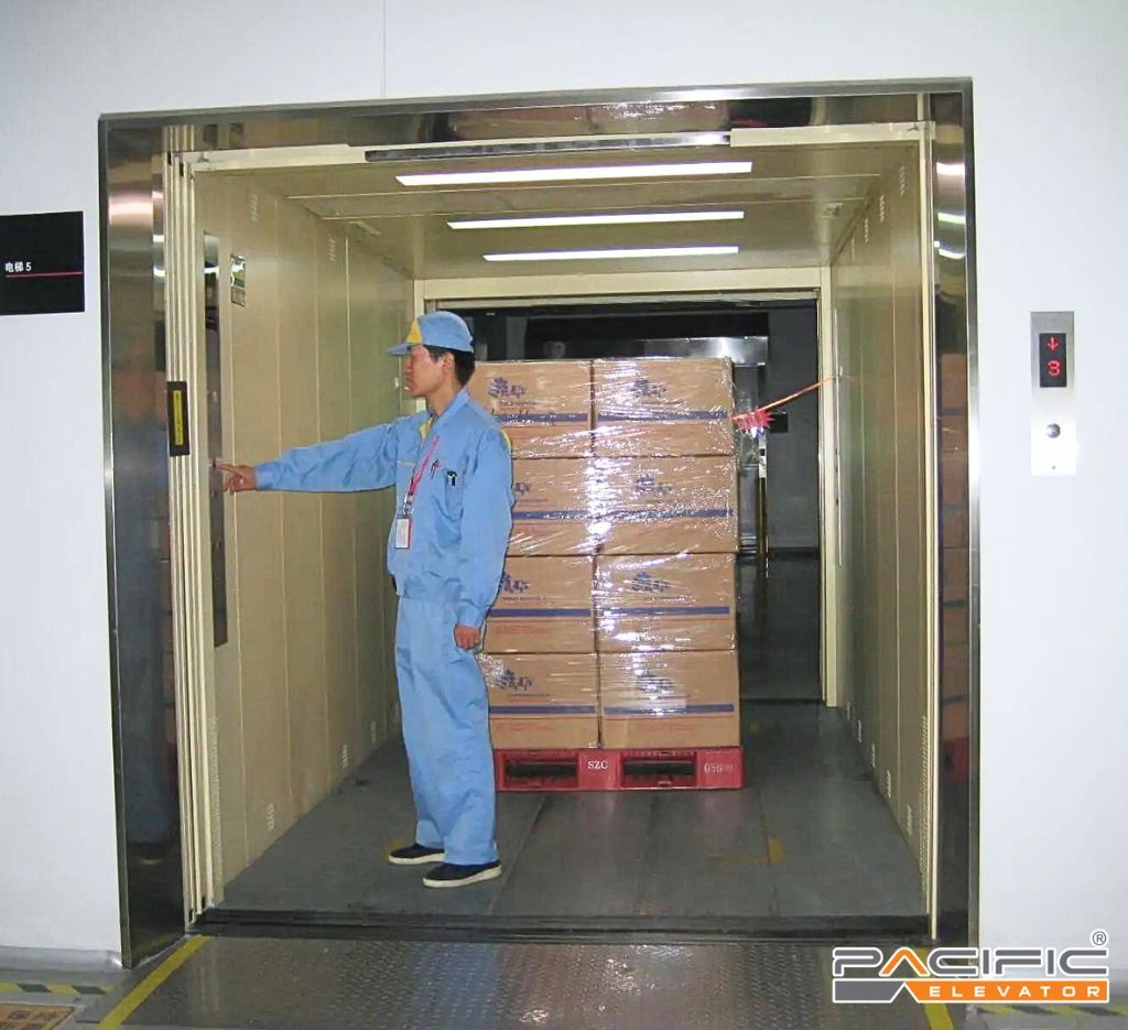 10 lợi ích kinh tế khi sử dụng thang máy tải hàng