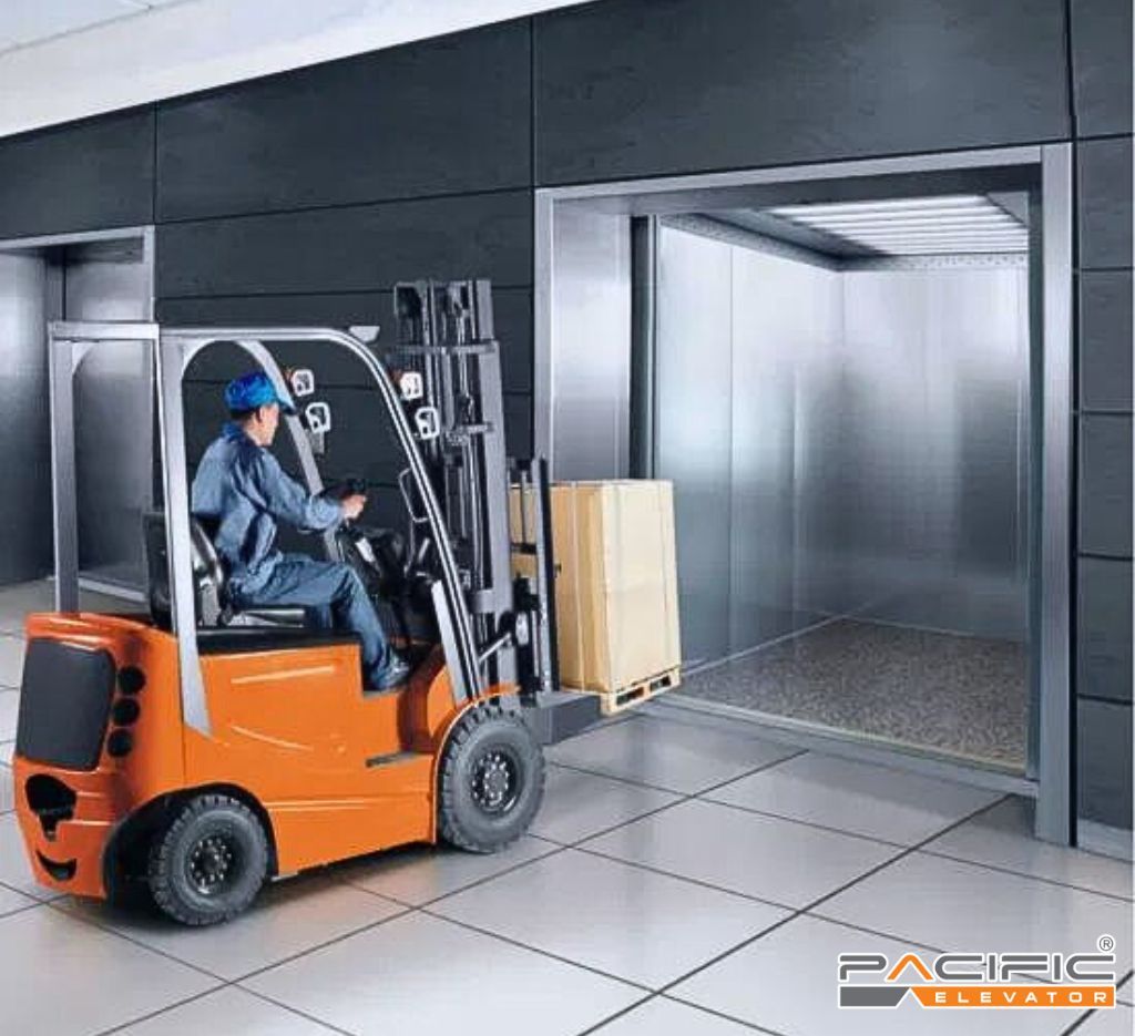 Những lưu ý khi sử dụng thang máy tải hàng