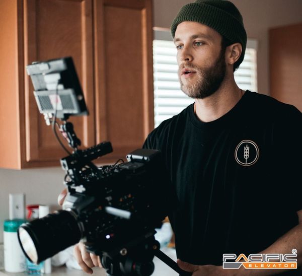 Tuyển dụng Nhân Viên Quay Dựng Video